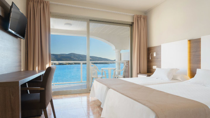 Hotel Seramar Comodoro Playa